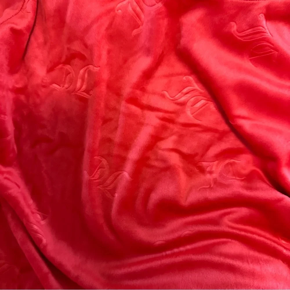 Juicy Couture Red Embossed Velvet Pajama Set - Picture 7 of 8
